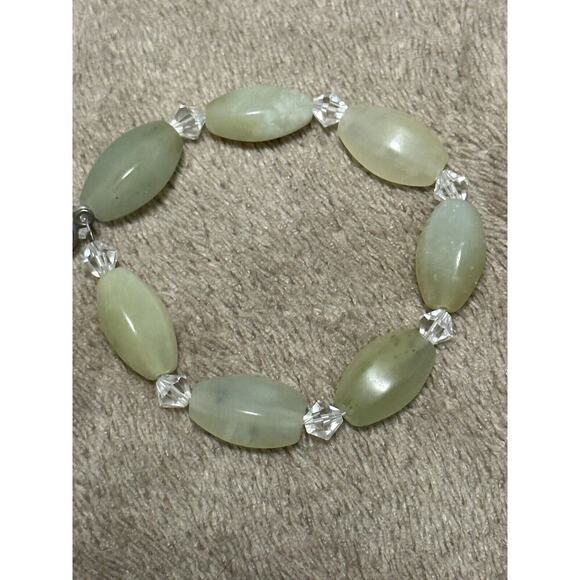 Stunning Green Jade and Clear Crystal Bracelet - Unique Find! - Picture 1 of 3